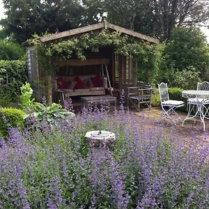 https://rose-cottage-carnforth.yorkshirehotels.net